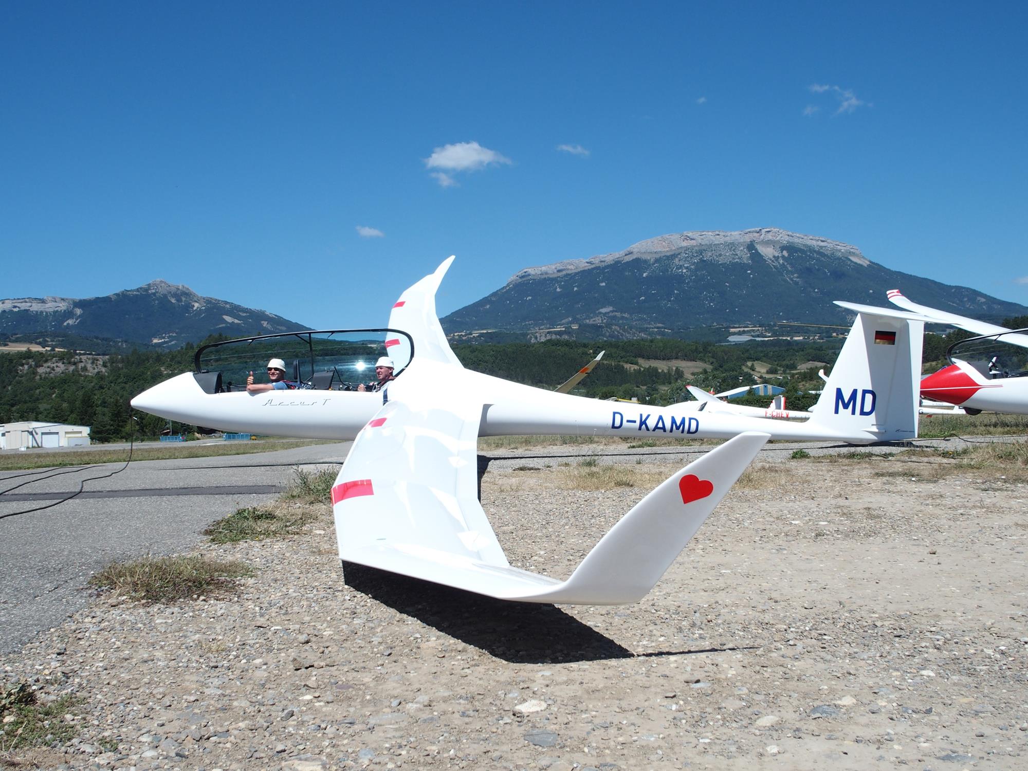 Flieger mit Herz: der Markdorfer Arcus im französischen Gap